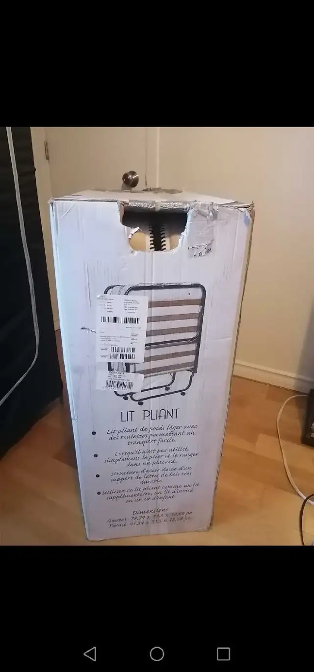 Folding Cot bed/lit pliant in Beds & Mattresses in City of Montréal - Image 6