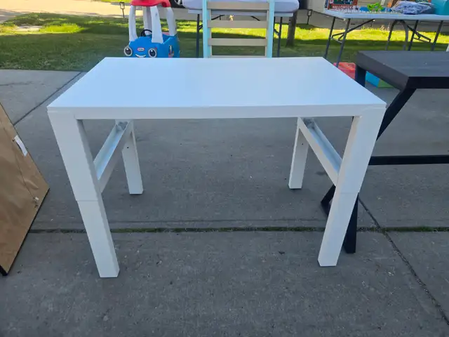 White Adjustable Desk