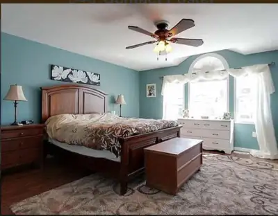 *THIS ROOM CAN BE RENTED AS SHORT TERM ($225/WEEK) OR LONG TERM (CONTACT TO ARRANGE). EVERYTHING IS...