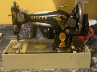 The Singer Manufacturing Sewing Machine (MUST GO)
