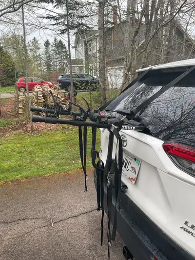 Thule bike rack. Good condition.