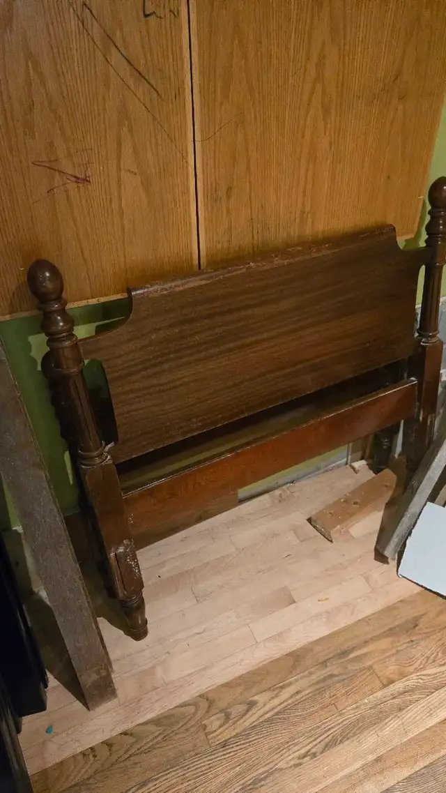 Twin bed with rails and metal spring foundation in Beds & Mattresses in Truro - Image 2
