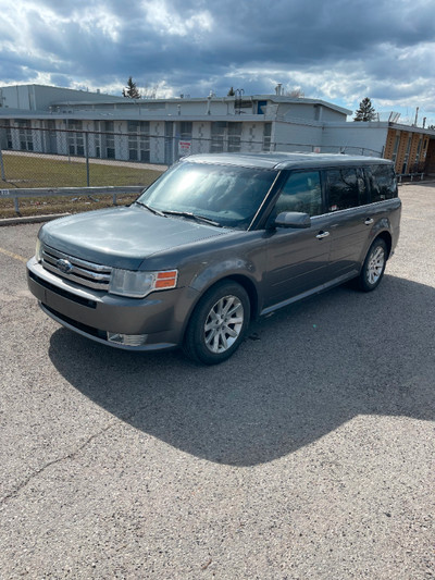 2010 FORD FLEX SEL All-Wheel Drive’s Great! Salvage Title