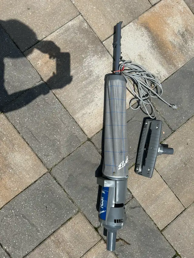 Electrolux Vacuum in Vacuums in Mississauga / Peel Region - Image 2