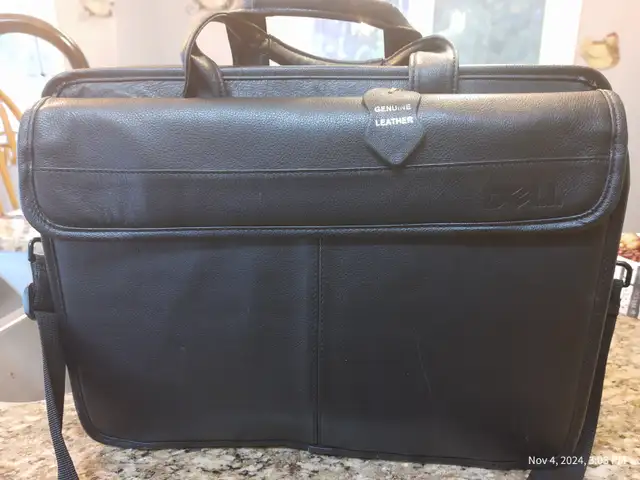 Dell Premier Briefcase - Laptop Case in Laptop Accessories in Ottawa - Image 3