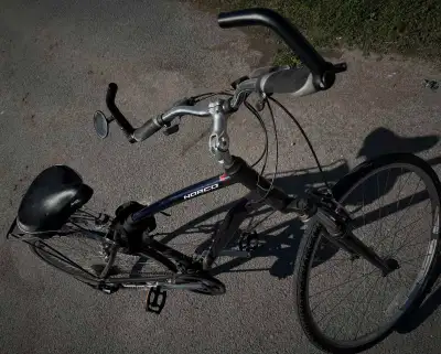 Vélo hybride Norco large pour homme, View more