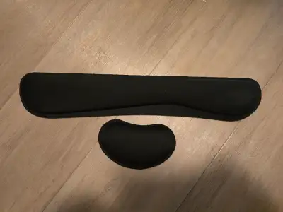 Ergonomic mouse and keyboard wrist wrest, View more