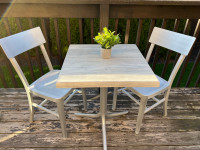 Outdoor chair and table set