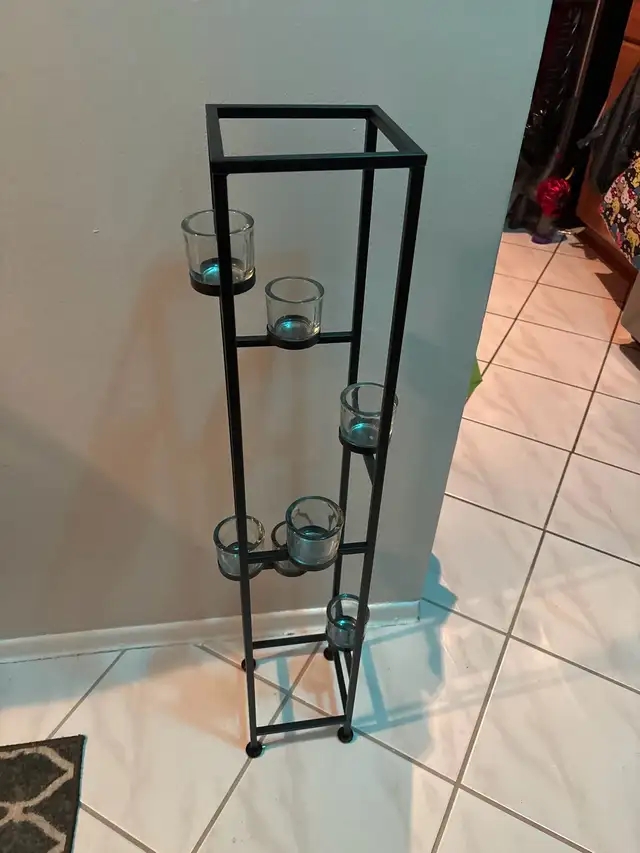 (NEW)Column tea light holder