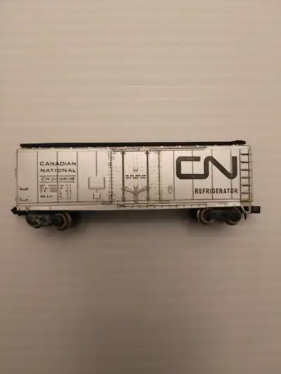 steel wheels rapido couplers Please see my other train ads.