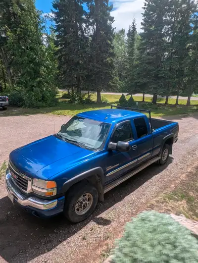 Selling this 2003 GM 2500HD 6.6L Diesel. Has some rust under the doors. otherwise in great running s...