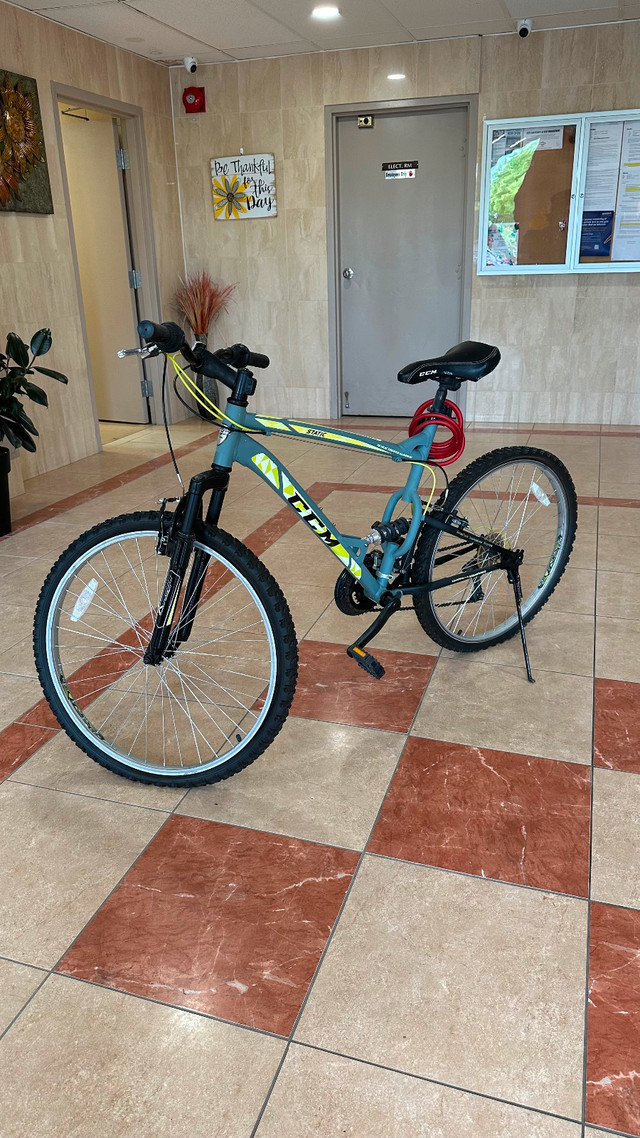 Bike CCM Static Dual Suspension Mountain Bike, 19-in Frame, 26-i in Mountain in Sudbury
