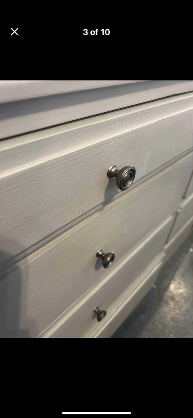 Restoration Hardware Complete Baby Room Crib dresser new conditi in Cribs in Oshawa / Durham Region - Image 3