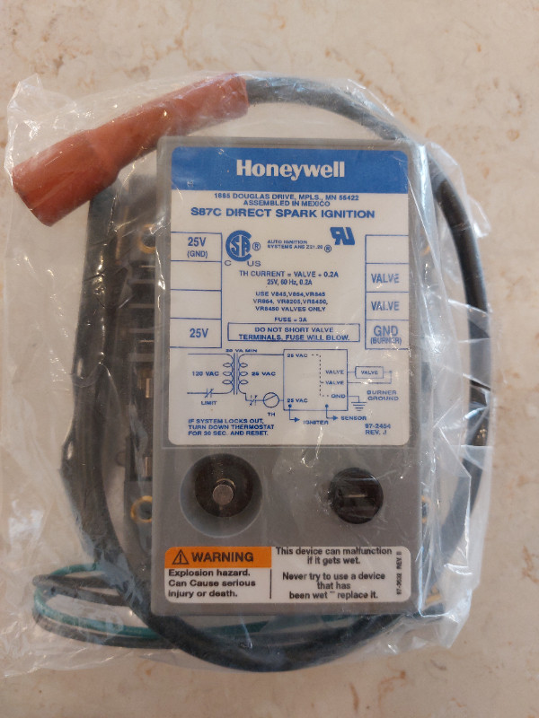 Honeywell S87C Direct Spark Furnace ignition module kit New in Heating, Cooling & Air in Peterborough