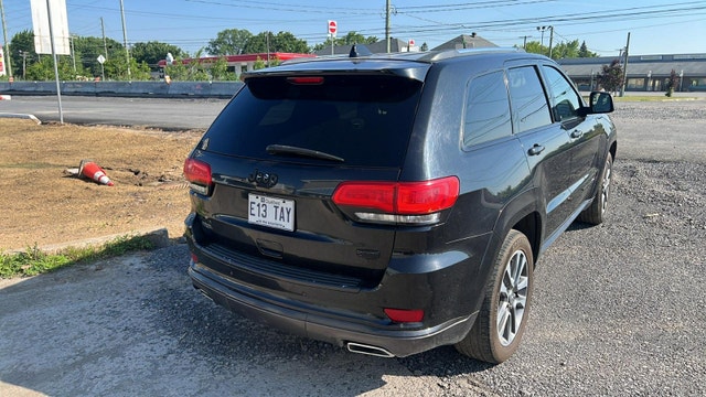 Jeep grand Cherokee Summit 2014 HEMI — photo 3