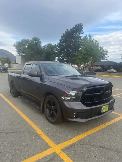 3.6l with eight speed transmission 4x4. Beltech sport truck lowering suspension 2/4. A/C. Power wind...