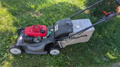 Tondeuse Honda HRX 217, View more