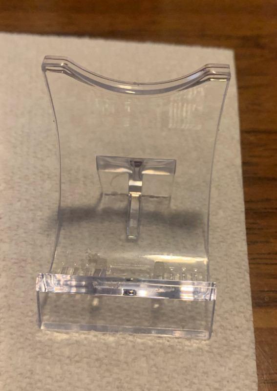 Clear Acrylic Lighter or other items Display Stand Easel Stand Arts & Collectibles Cape