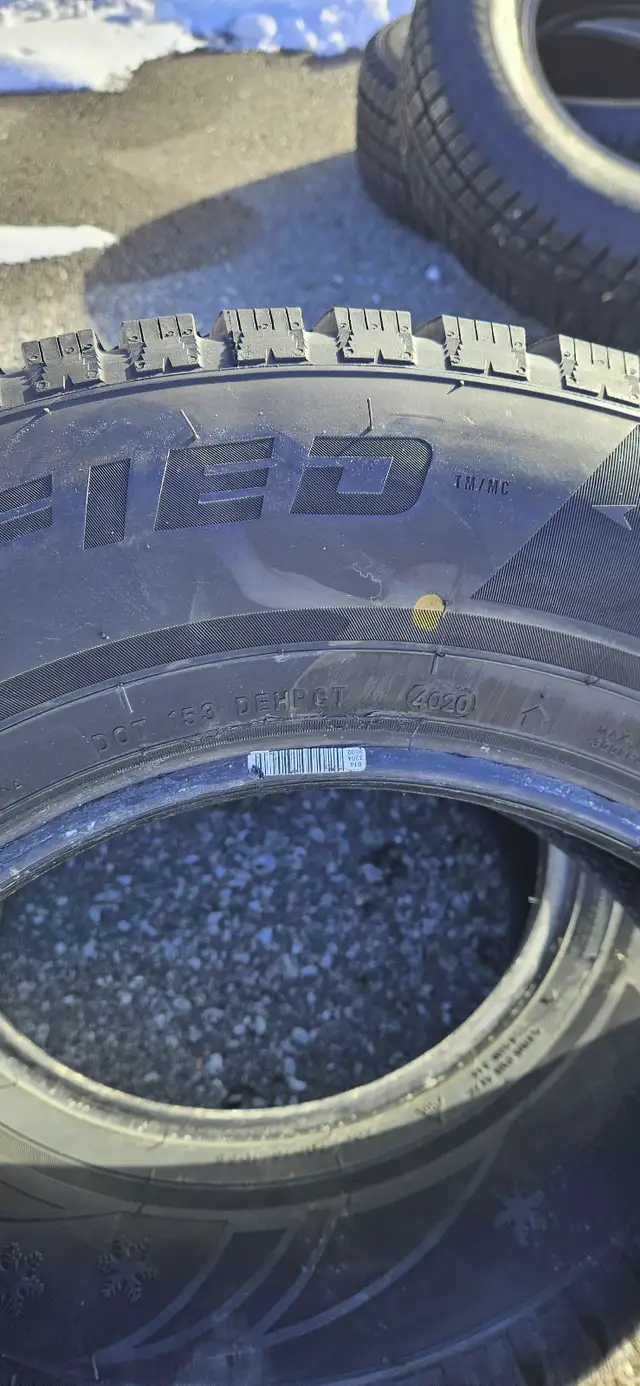 235/70/16 Set of 4 Winter Tires - 90% tread in Tires & Rims in Oshawa / Durham Region - Image 6