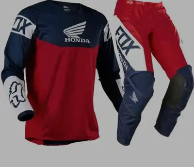 Vêtements motocross Neuf jamais porter encore les étiquettes de prix dessus FOX Honda chandail XL pa...