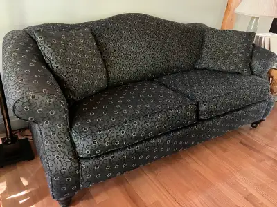 Beautiful Curved-back Sofa in "like-new" Condition, View more