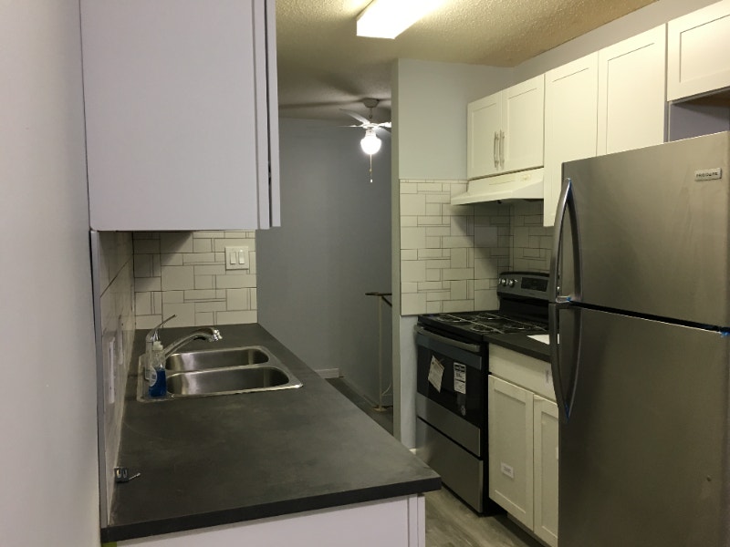 2 Bed 1 Bath Premium Suite with Insuite Laundry Millwoods Long Term
