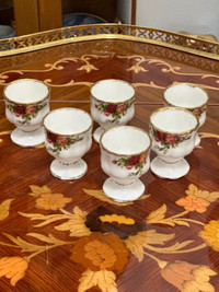 Sold out Bone China Royal Albert Old Country Roses egg cu