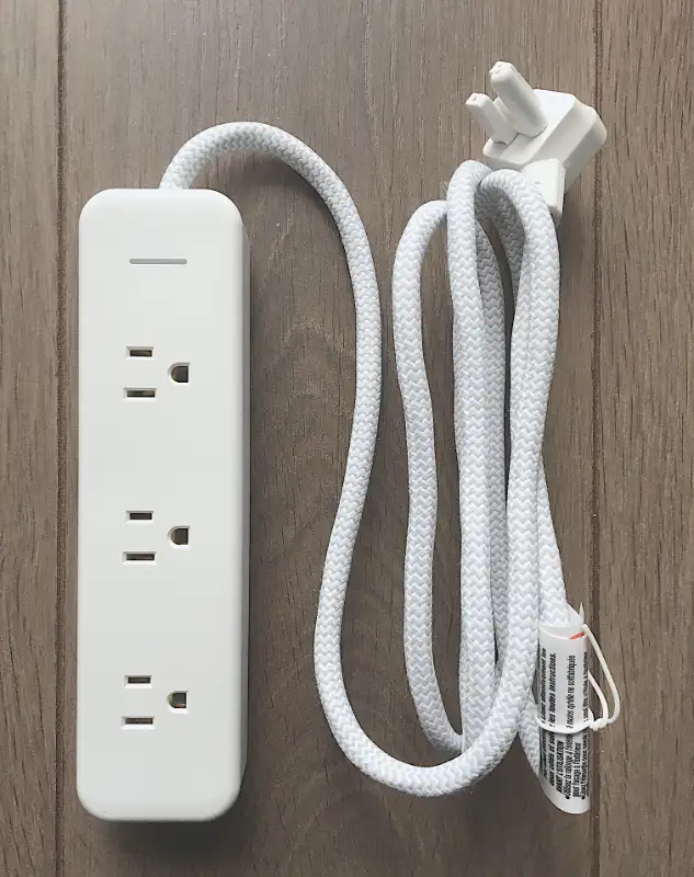 Brand-new UltraPro 3-outlet Extension Cord / Rallonge UltraPro