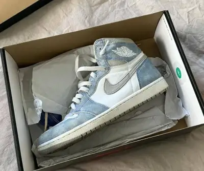 Air Jordan 1 Hyper Royal Retro High OG Size 8-8.5 Mens Sneakers, View more