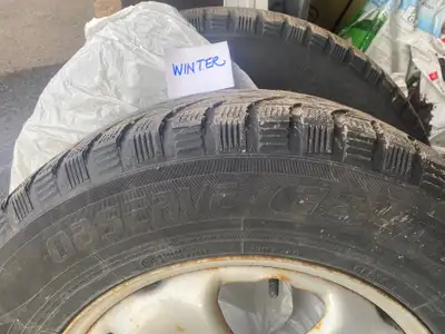 Brand: Toyo Observe G3 Ice Size: 215/70 R16 100T Condition: Good tread remaining Mounted on Rims (bo...