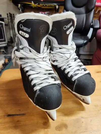 Ice skates, View more