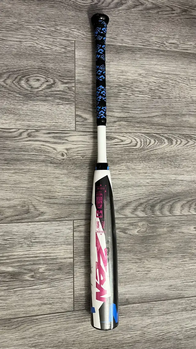 NEW Demarini Zen 30” -5 USSSA Baseball Bat in Baseball & Softball in Mississauga / Peel Region - Image 5