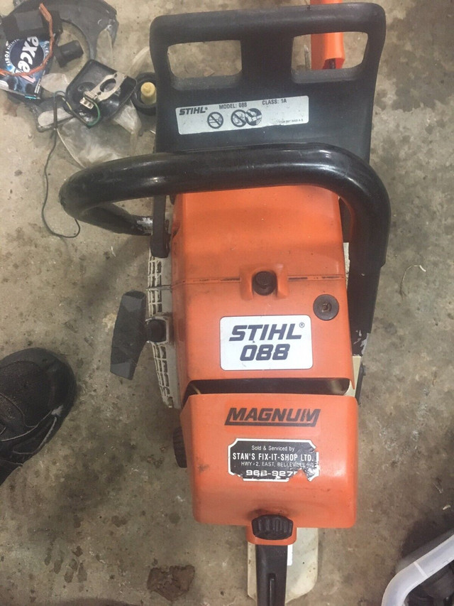 Stihl chainsaw wanted broken saws in Outdoor Tools & Storage in Belleville