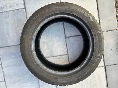 Like new tire. Michelin Pilot All Season 4 Size: 205/55/16 7/32 Tread depth 2022 production Price is...