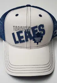 Mid 2000's Toronto maple leafs Reebok snap back adult size