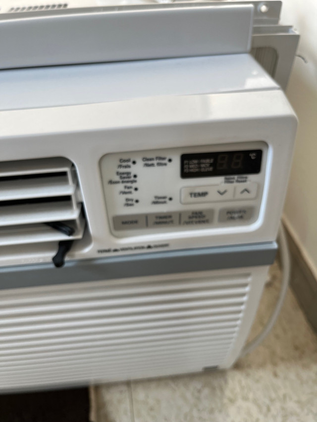 Air condition  in General Electronics in Hamilton