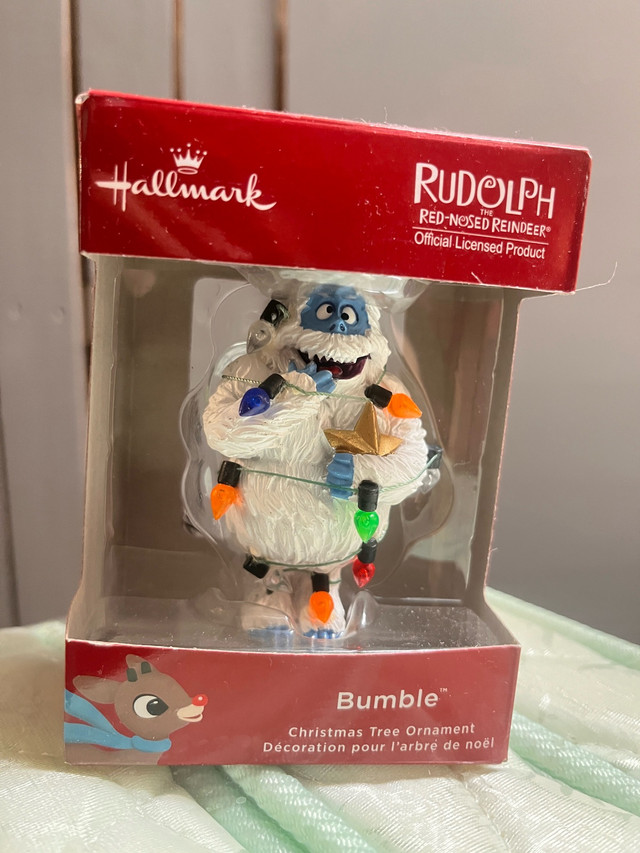 Hallmark Ornaments in Arts & Collectibles in Burnaby/New Westminster - Image 2