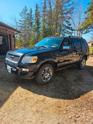 2008 Ford Explorer AWD 4.6 L V8