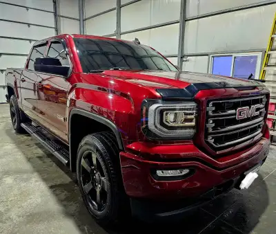Hi I’m selling my fully loaded like new 2017 GMC Sierra all-terrain edition crew cab with many Accse...
