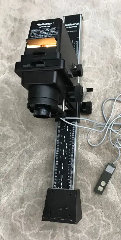 Rolleimat Universal 35mm Enlarger Model: V53 Made in Germany In nice condition. Manual and power con...