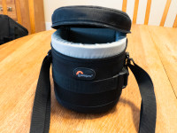 Lowepro padded lens case