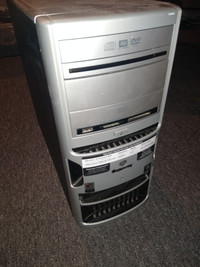 Gateway Computer GT5232E Case+Motherboard+CPU