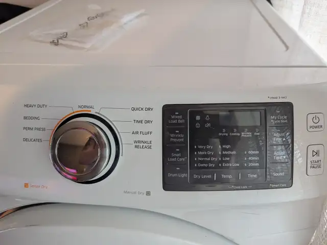 Samsung Dryer - like new barely used in Washers & Dryers in Sarnia - Image 7