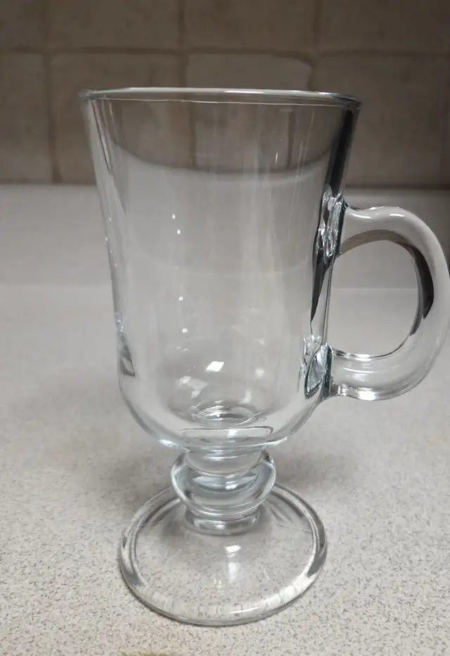 Drinking Glasses64170259144451120