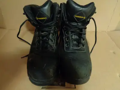 Terra Safety Boots Mens Size 10, View more
