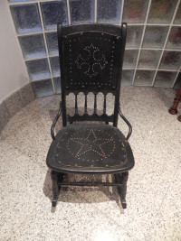 Early American antique rocking chair
