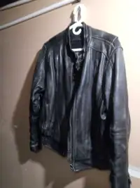 Men's leather jacket 