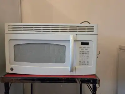 FREE Working Microwave., View more
