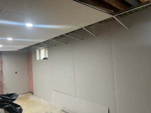 Drop ceilings, framing or drywall536633863150643208