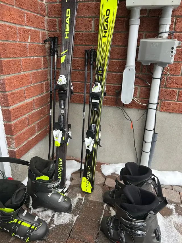 Head Downhill Skis in Ski in Ottawa - Image 2